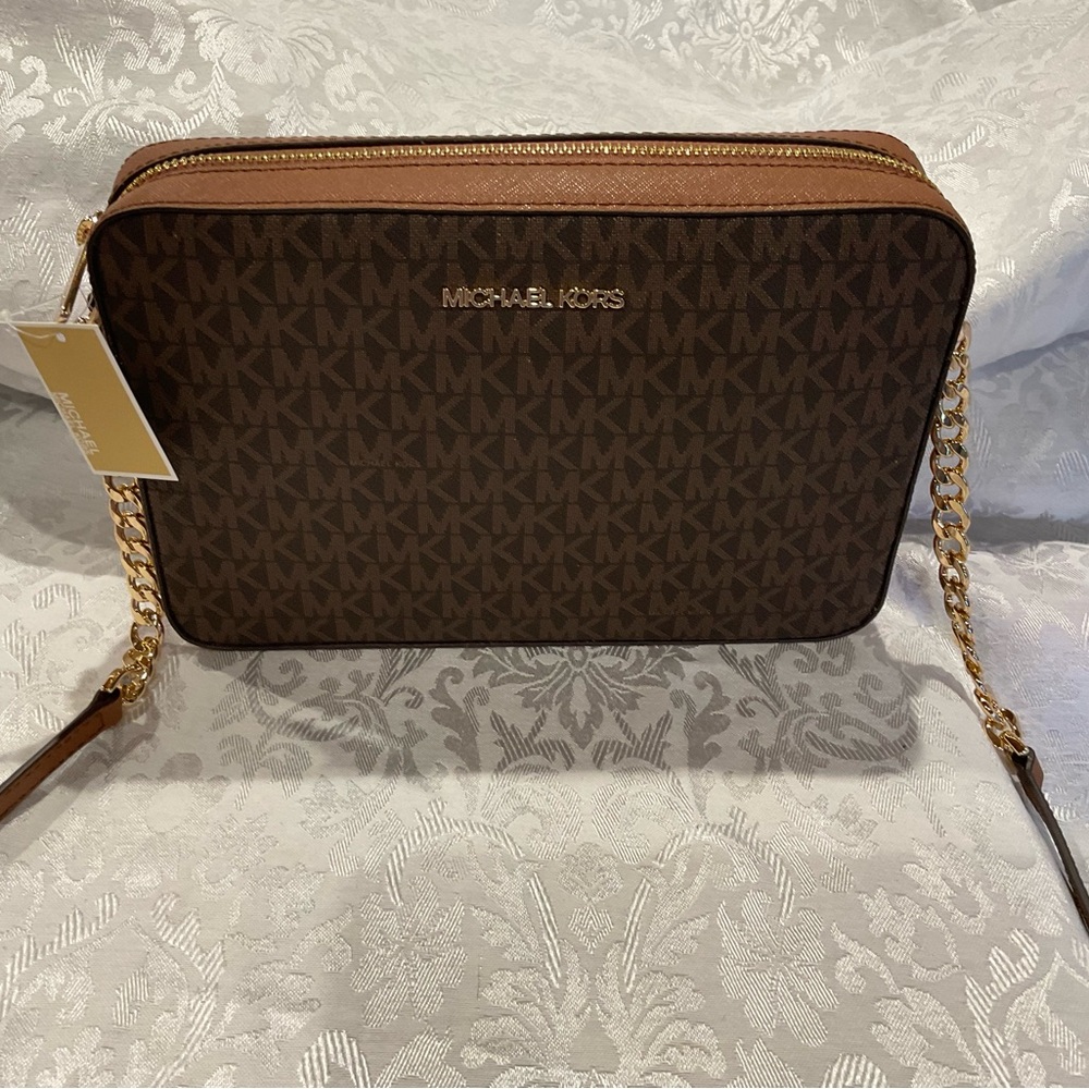 MICHEAL KORS PURSE